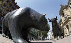 Драги изпрати еврото към ново дъно