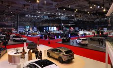 Конфликтът в Nexperia: Автомобилните производители искат доставки "без Китай"