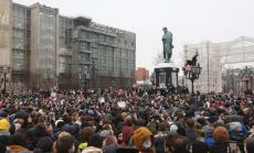 Доверието в Путин бележи спад, докато Навални призовава за нови протести