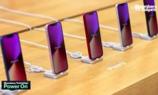 iPhone отстъпва място на Mac