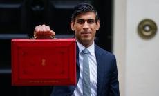 Риши Сунак представи кризисен бюджет за спасяване на британската икономика