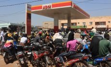 Недостигът на горива заплашва хунтата в Мали и разкрива руските ограничения