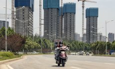 Растежът на Китай разочарова, подхранвайки призивите за повече стимули