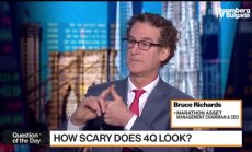 Ричардс очаква дефолтите и пониженията да се увеличават