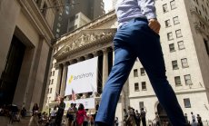 Инвеститорите в акции внезапно се уплашиха, че Фед се е забавил твърде много