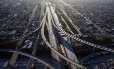 Самостоятелно управлявани автомобили Fuel Space Race 3.0