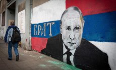 Как войната между Русия и Украйна подклажда напрежение в Косово?