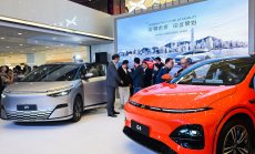 ЕС ще нанесе сериозен удар на Китай, ако наложи мита върху вноса