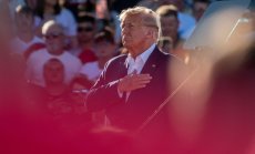 Доналд Тръмп е обвинен за укрити плащания на пари на порнозвезда