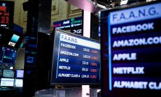 Десетилетната доминация на технологичните акции приключи, засега 