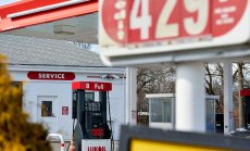 Бензиностанциите на „Лукойл“ в САЩ изпитват затруднения с плащанията с карти