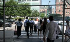 Американските градове отчитат по-висока безработица и спад на заплатите