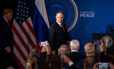 Театралната постановка на Тръмп и Путин в Аляска застрашава Украйна и Европа