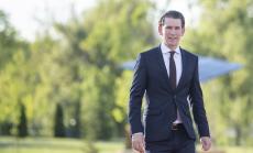 Курц отправи остри критики към спасяващите мигранти неправителствени организации