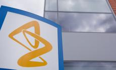AstraZeneca ще стартира допълнителни глобални тестове поради нарастващата неяснота