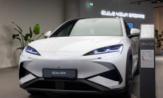 Производителите на автомобили от Китай изпускат рекордния си дял в Европа