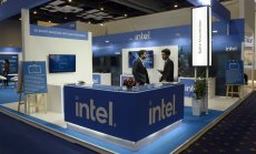 Intel очаква милиарди долари по-ниски приходи заради спад в продажите на компютри 