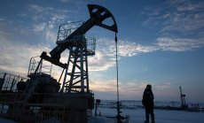 Танкерни гиганти се появяват от нищото, за да поддържат движението на руския петрол