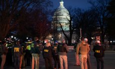 Тръмп заяви, че ще уволни „някои“ агенти на ФБР, работили по случая с щурма на Капитолия