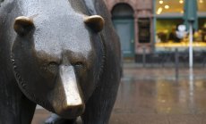 Митата на Тръмп сринаха цените на повечето валути в Азия и фючърси в Европа 