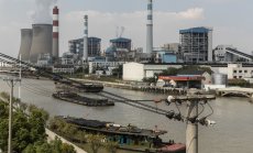 Най-бедните страни настояват Китай и Индия да изплащат „климатичните репарации“ 