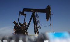 Петролът поскъпна леко след тридневен спад, но волатилността продължава