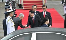 Сеул и Токио показаха на САЩ, че няма напълно да обърнат гръб на Китай