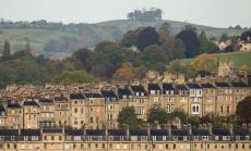 Одобренията по ипотечните кредити във Великобритания се изкачиха до 13-годишен връх