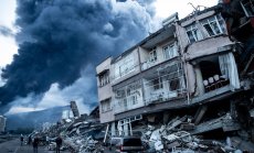 Ердоган подкопа реакцията на Турция при земетресението