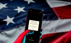 Завръщането на TikTok предизвиква критики към позицията на Тръмп и Пекин