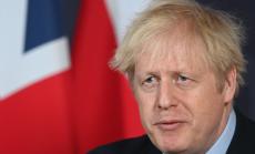 Джонсън сингализира за въвеждане на още по-строги мерки срещу Covid