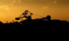 Преходът към чиста енергия все още се захранва от най-мръсното гориво