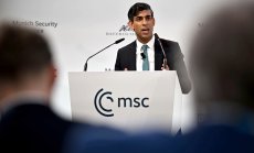 Сунак: До юли НАТО трябва да се ангажира със сигурността на Украйна