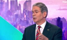 Бесент: Фед в момента си гледа в краката