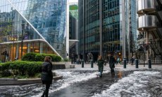 Хиляди компании във Великобритания са „в риск“ заради намалените държавни субсидии 