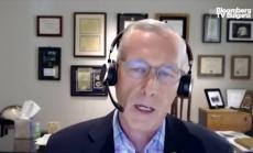 Директорът на Dow подкрепя носенето на маски