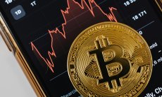 Биткойнът и златото са на прага на най-високите си стойности за всички времена