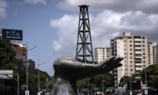 САЩ разрешиха на Chevron отново да добива петрол във Венецуела