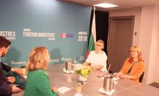 С дял от 30% България е първа в ЕС по участие на жени в IT сектора