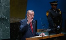 Гърция смята, че разведряването може да обвърже завинаги Ердоган със Запада