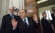 Силвио Берлускони написа учебника за съвременния популист