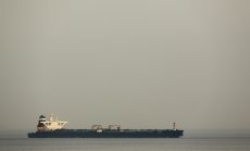 Иран започва износа на петрол от Оманския залив