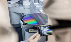 От дефицит на чипове до свръхпроизводсто