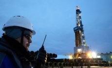 Танкерите, обвързани с руската петролна търговия, спират след санкциите на САЩ