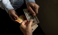 Доларизацията на Аржентина е опасна заблуда