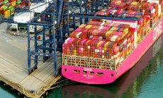 Какви ще са последствията от американските мита за България? Попитахме експертите 