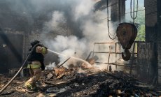 Зеленски заяви, че Украйна няма да отстъпи Донбас на Русия