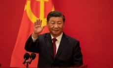 Си смята, че китайската икономика е „устойчива“ и ще задълбочи глобалната търговия