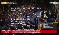 Защо демократите приеха стимулите за 2,2 млрд. долара?