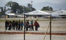 Трафикантите на бежанци с печалба от $3-6 млрд. през 2015